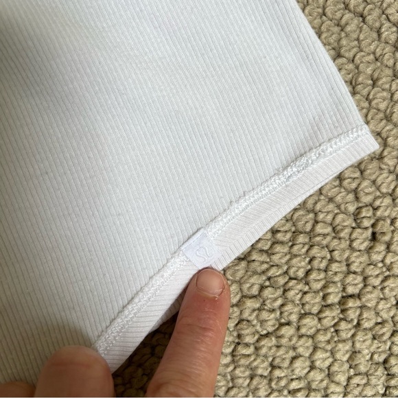 Lululemon Ribbed Tank - Picture 5 of 7
